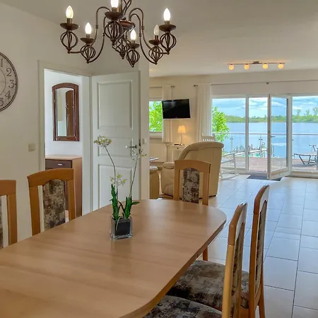 Idyllische Seemannsruh Mit Müritzblick, Glasfaser Internet Und Viel Ruhe Ferienhaus Röbel